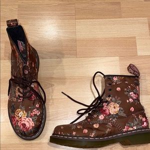 Flower Doc Martins